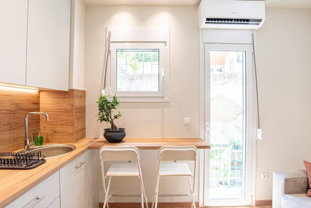 Apartamento Peaceful Shelter In Atenas Exterior foto